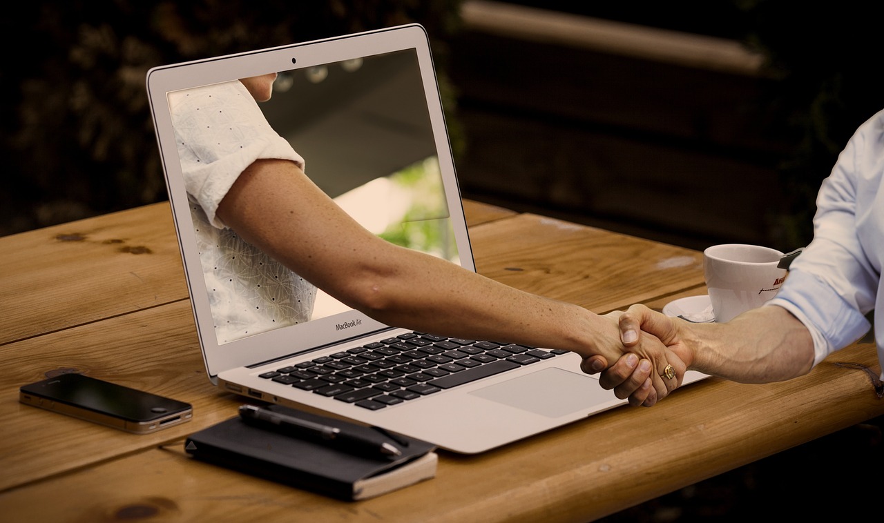 How to Hire Virtual CFO Services That Fit Your Business Needs?